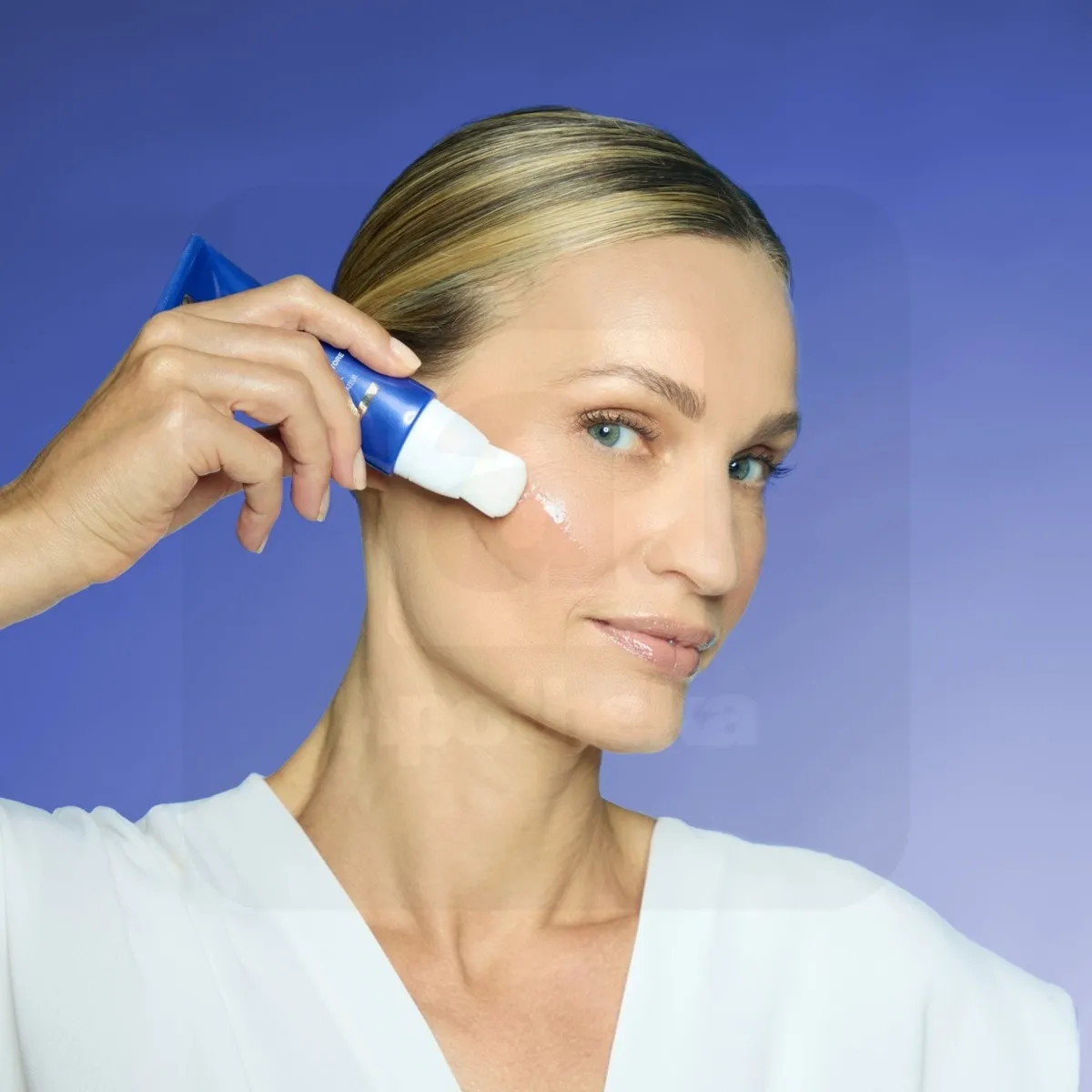 BIONIKE MY AGE NÄOKOORIJA NAHKA UUENDAV PINTSLIGA 50ML - Tootepilt 2