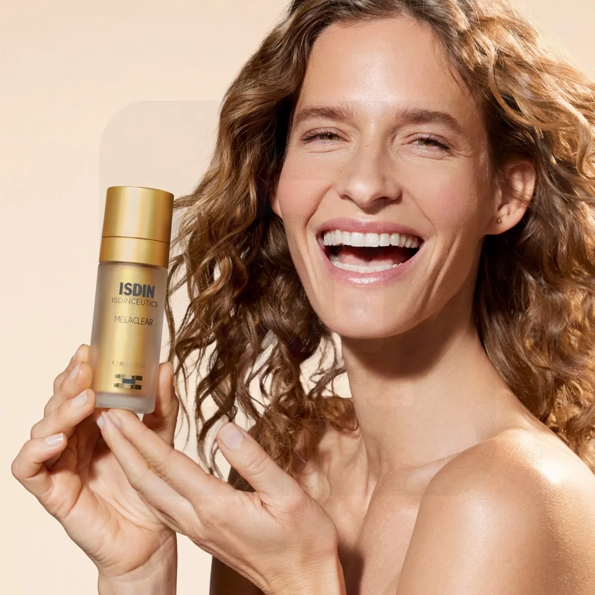 ISDIN MELACLEAR NÄOSEERUM PIGMENDILAIKUDELE 30ML - Tootepilt 3