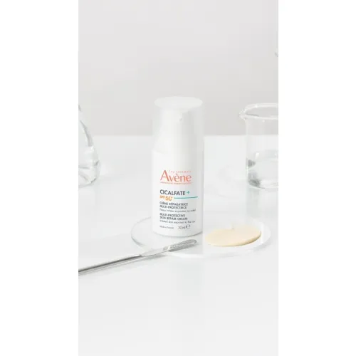 AVENE CICALFATE+ KREEM TAASTAV SPF50+ 30ML - Tootepilt 1