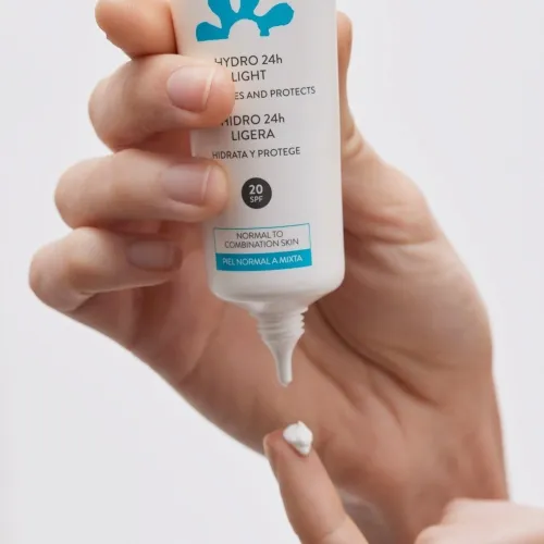 BABE NÄOKREEM KERGE 24H NIISUTAV SPF20 50ML - Tootepilt 3