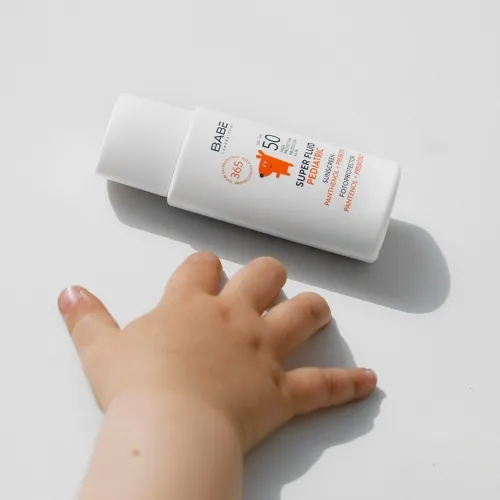BABE PEDIATRIC SUPER FLUID SPF50 50ML - Tootepilt 3
