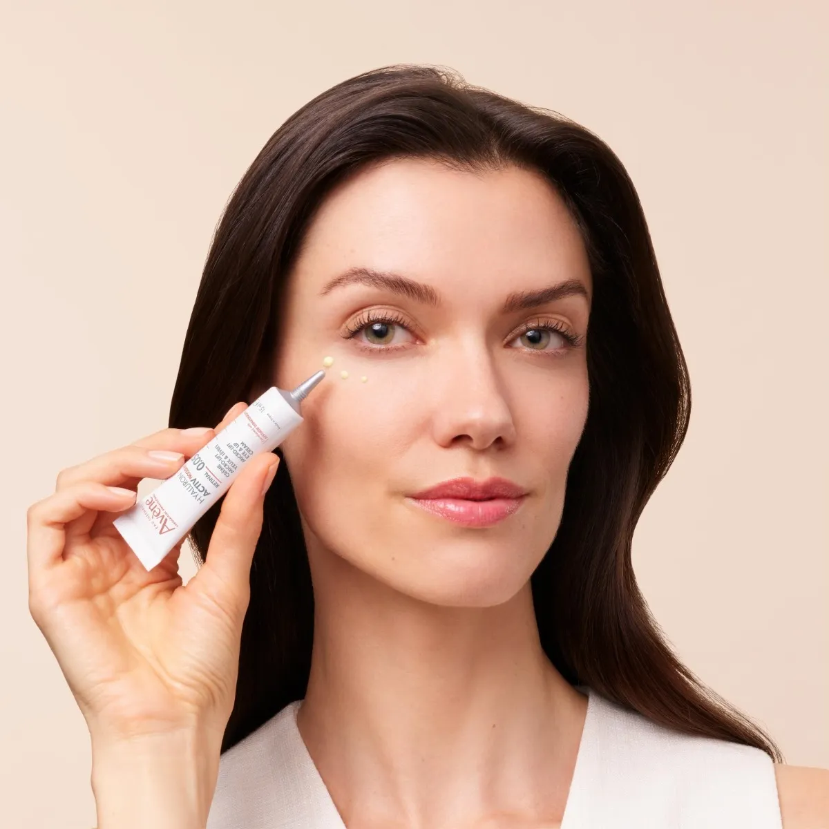 AVENE HYALURON ACTIV PROCEDURE SILMAKREEM PINGULDAV 15ML - Tootepilt 4